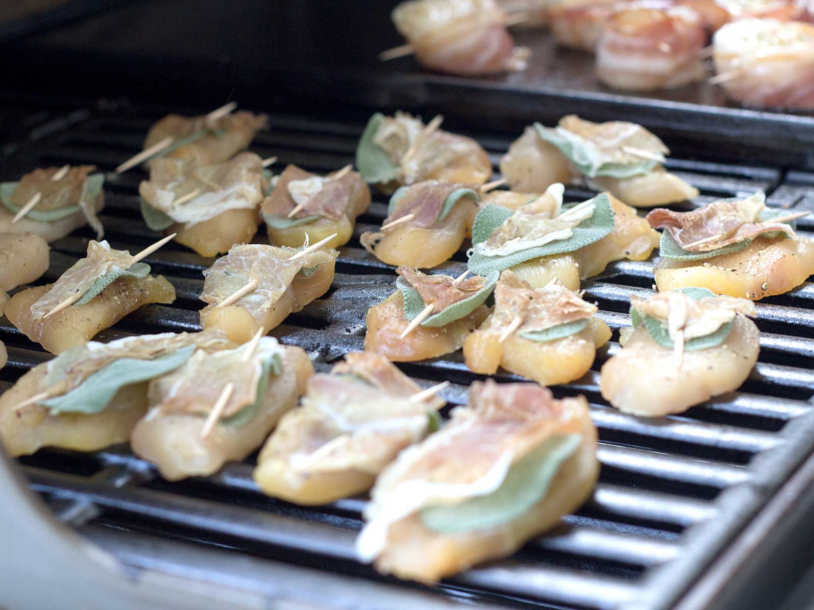 Gegrillte Saltimbocca Hühnchen